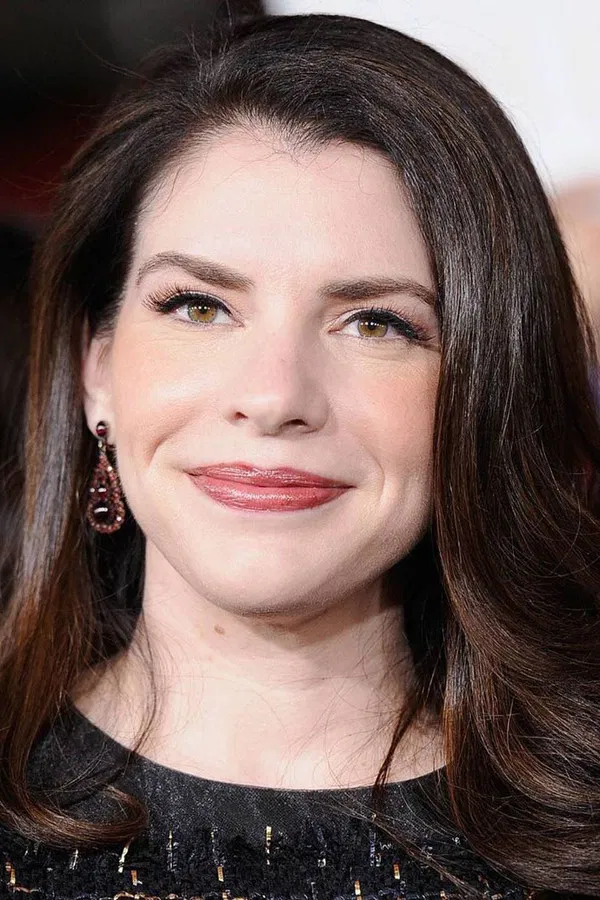 Stephenie  Meyer