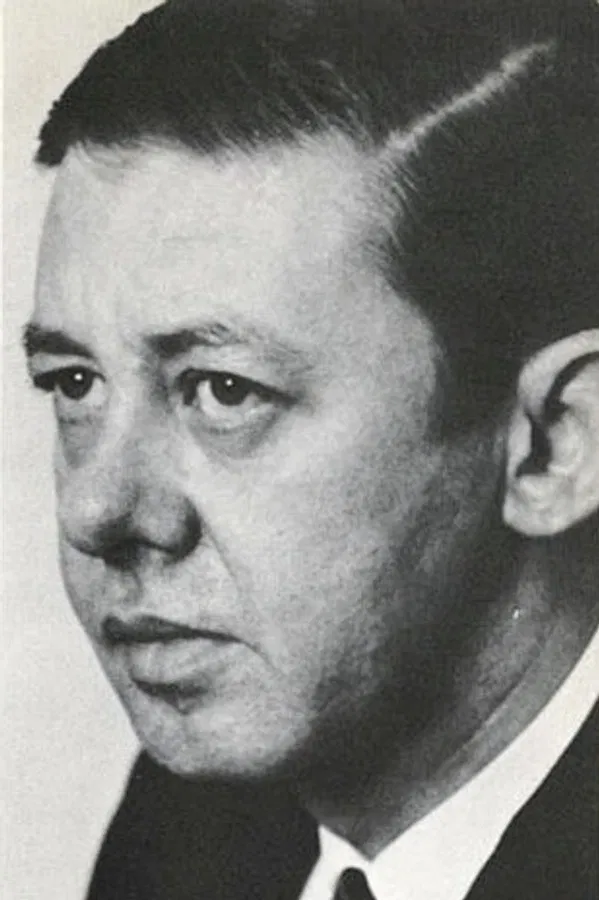 Peter  George