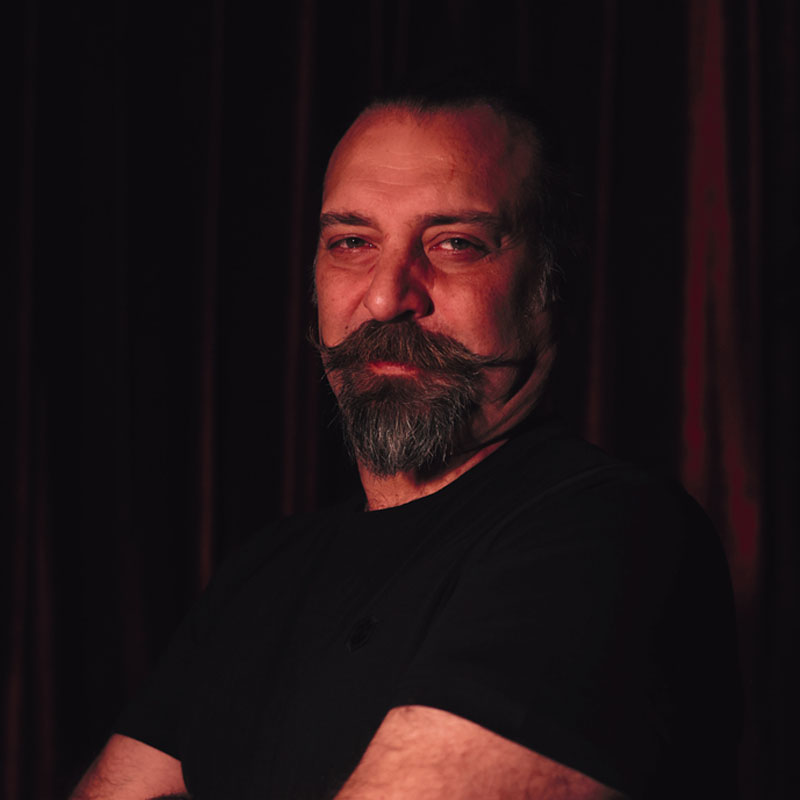 Emre  Özcan