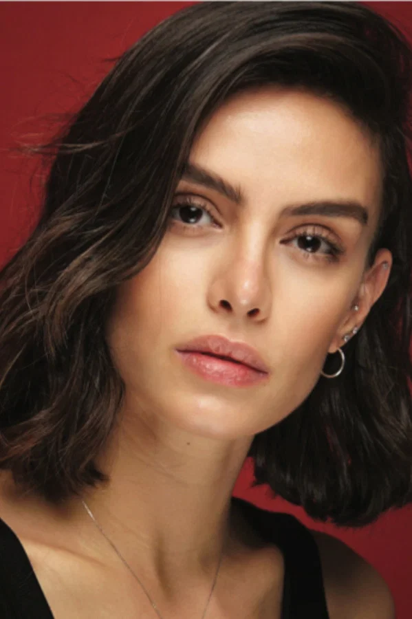 Çağla  Demir