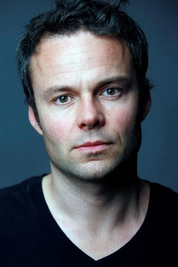 Jamie  Glover