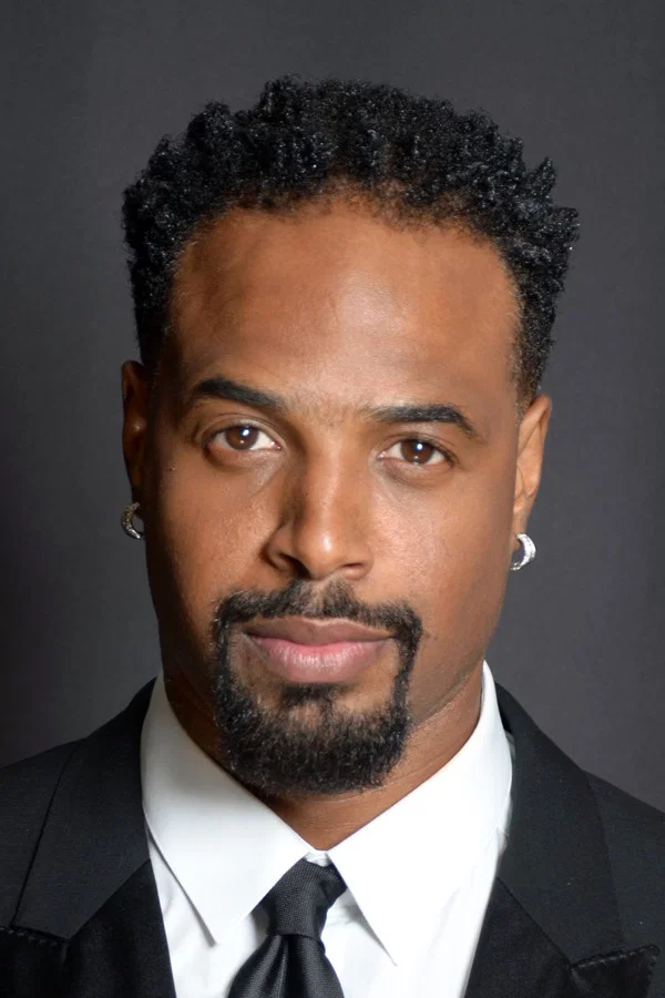 Shawn  Wayans