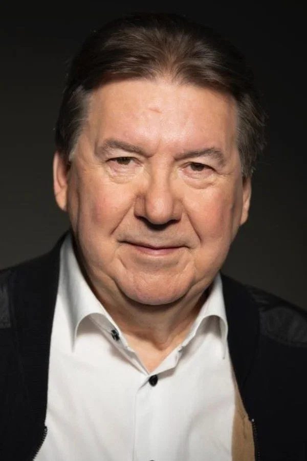 Rémy  Girard