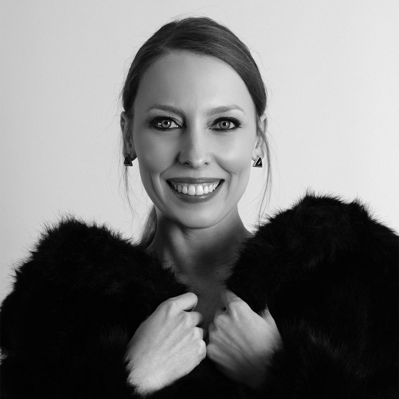 İpek Sarılar