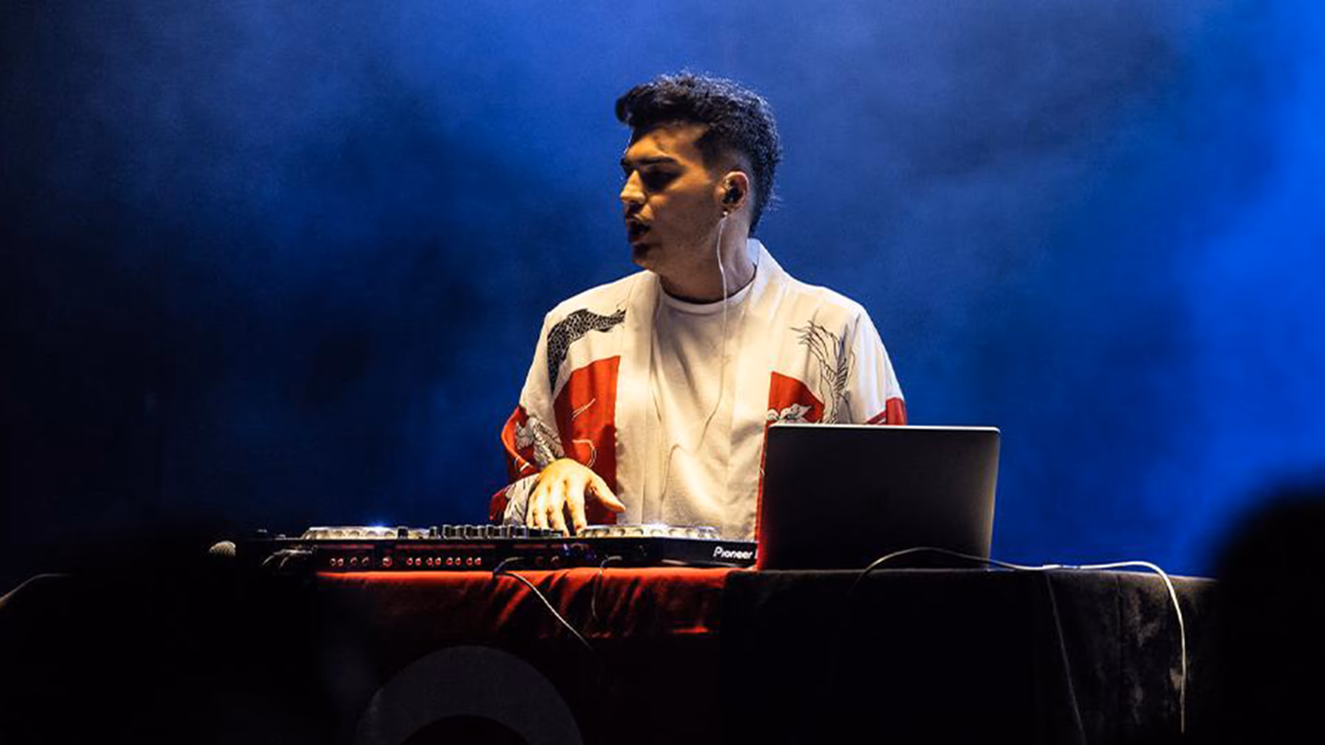 DJ Mehmet Taş