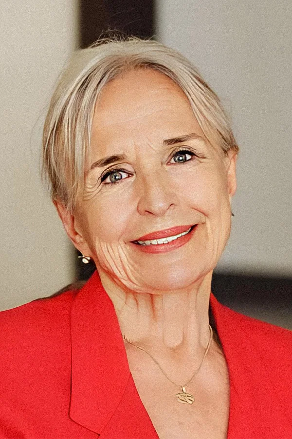 Serpil  Tamur