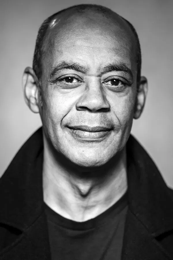Howard  Saddler