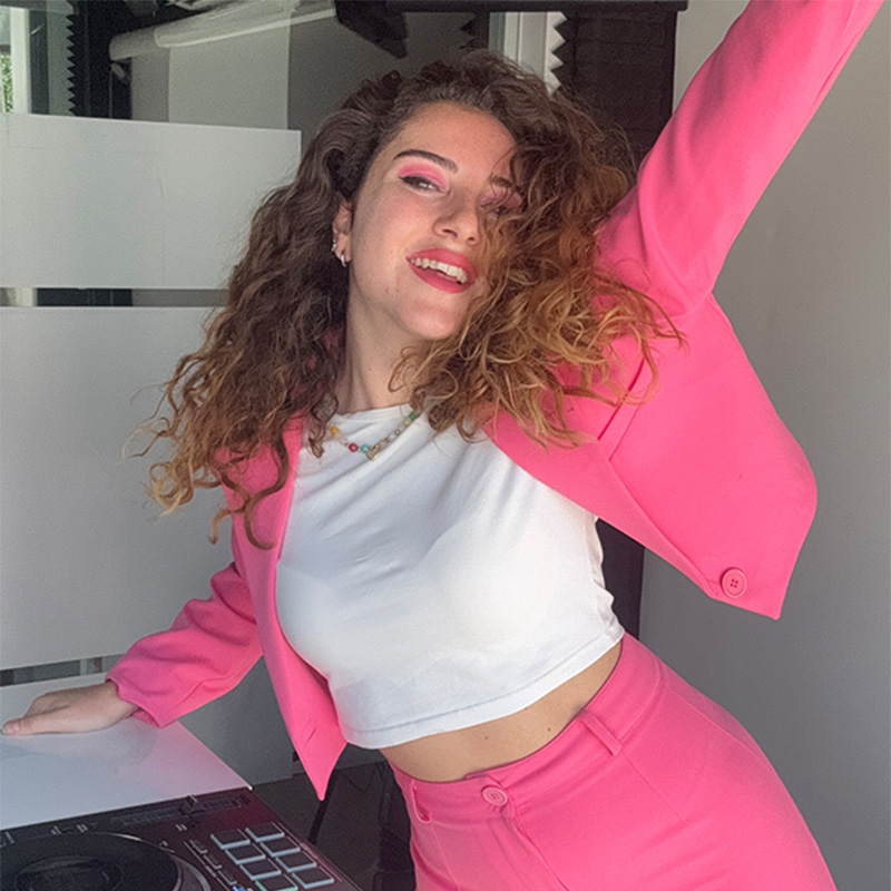 DJ Ece Kanmaz