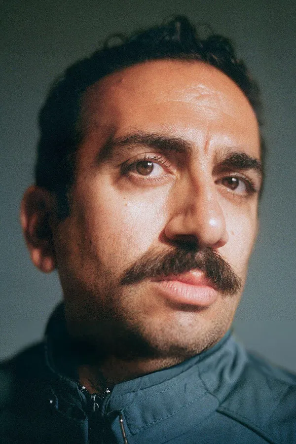Vahid  Mobasseri