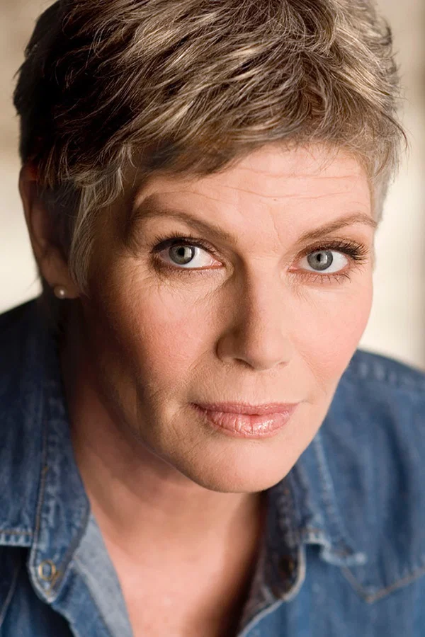 Kelly  McGillis