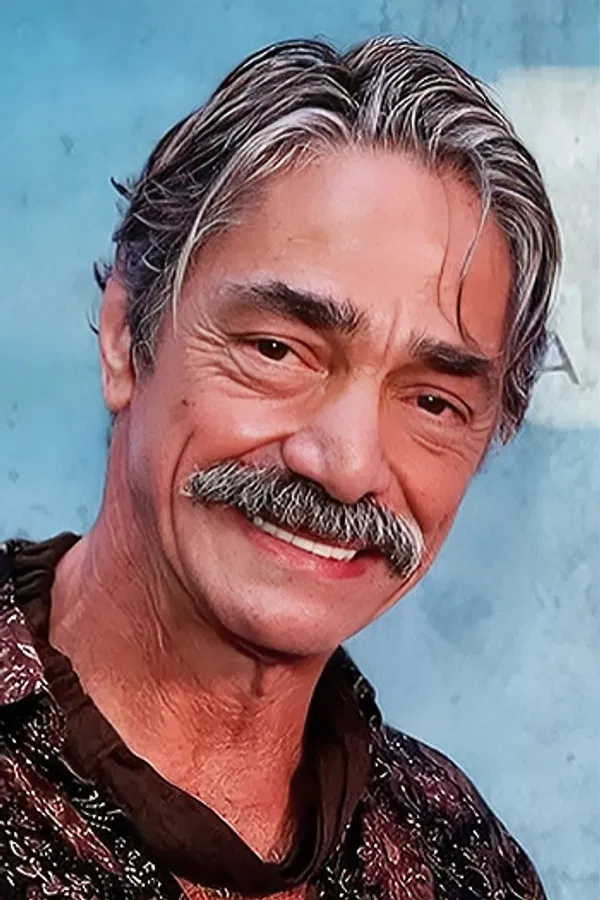 Roney  Villela