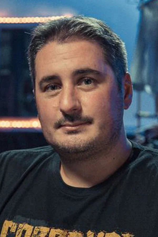 Hernán  Moyano