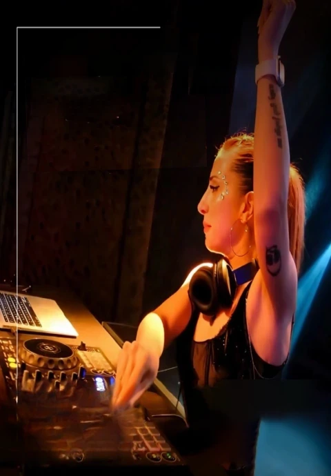 DJ Sedef Kültekin ile Kadınlar Matinesi