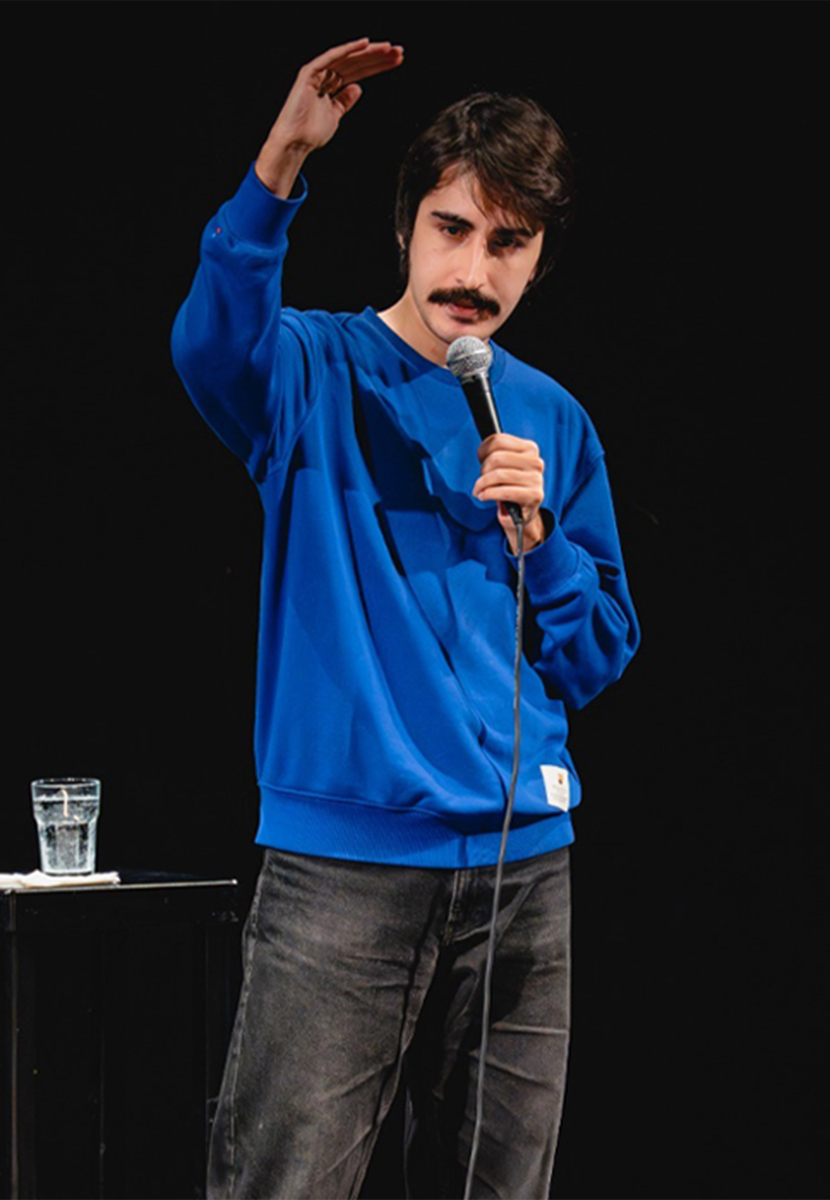 Deniz Göktaş Stand Up