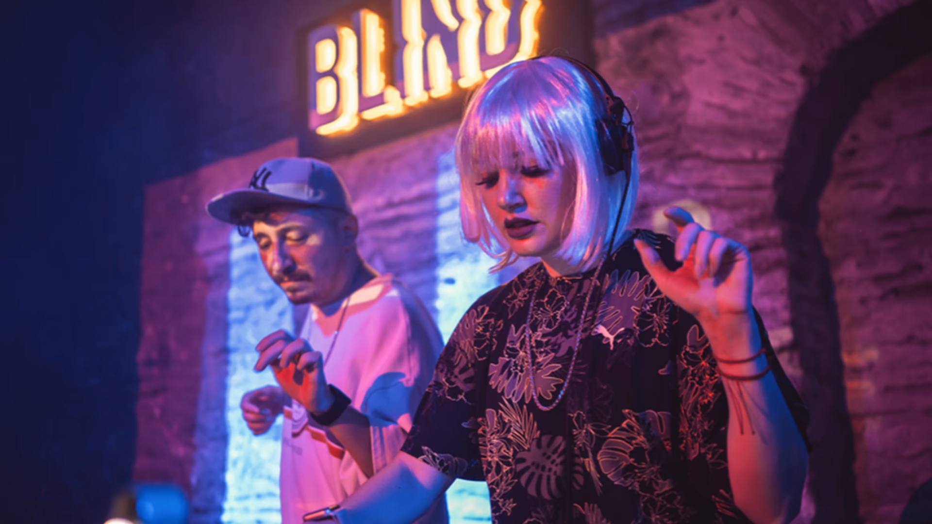 2000's Party / Daddy-E & Dear Darling 