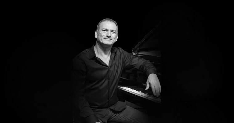 Kerem Görsev Trio